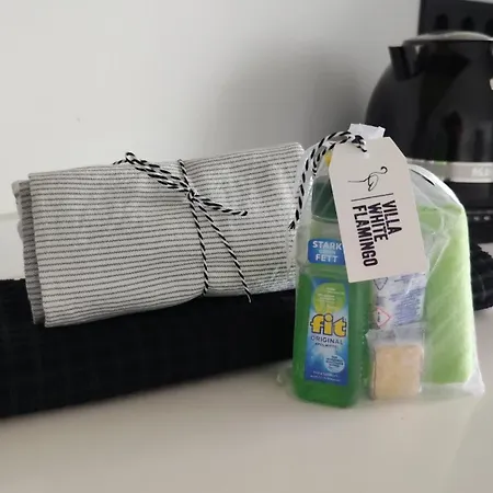 White Flamingo 빌라 칼페