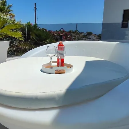 וילה White Flamingo *