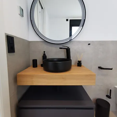 Villa White Flamingo